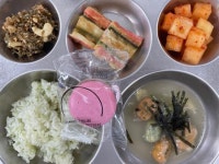 5월 20일 (금) 점심 급식사진 :: 급식 소식 :: 성라초등학교 성라초등학교 :: 급식 소식 :: 5월 20일 (금) 점심 급식사진