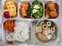 5월 23일 (월) 점심 급식사진 :: 급식 소식 :: 문현여자고등학교 문현여자고등학교 :: 급식 소식 :: 5월 23일 (월) 점심 급식사진