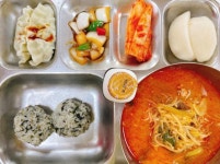 6월 15일 (수) 점심 급식사진 :: 급식 소식 :: 거제여자중학교 거제여자중학교 :: 급식 소식 :: 6월 15일 (수) 점심 급식사진