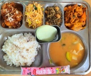 6월 23일 (목) 점심 급식사진 :: 급식 소식 :: 문현여자중학교 문현여자중학교 :: 급식 소식 :: 6월 23일 (목) 점심 급식사진