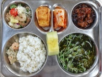 6월 24일 (금) 점심 급식사진 :: 급식 소식 :: 서울남사초등학교 서울남사초등학교 :: 급식 소식 :: 6월 24일 (금) 점심 급식사진