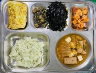 6월 24일 (금) 점심 급식사진 :: 급식 소식 :: 대신여자중학교 대신여자중학교 :: 급식 소식 :: 6월 24일 (금) 점심 급식사진