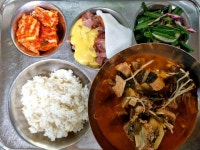 6월 28일 (화) 점심 급식사진 :: 급식 소식 :: 예당고등학교 예당고등학교 :: 급식 소식 :: 6월 28일 (화) 점심 급식사진