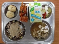 7월 6일 (수) 점심 급식사진 :: 급식 소식 :: 영천중앙초등학교 영천중앙초등학교 :: 급식 소식 :: 7월 6일 (수) 점심 급식사진