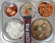 7월 8일 (금) 점심 급식사진 :: 오늘의 메뉴 :: 평택청아초등학교 평택청아초등학교 :: 오늘의 메뉴 :: 7월 8일 (금) 점심 급식사진