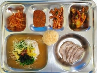 7월 8일 (금) 점심 급식사진 :: 급식 소식 :: 양운고등학교 양운고등학교 :: 급식 소식 :: 7월 8일 (금) 점심 급식사진
