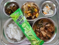 7월 7일 (목) 점심 급식사진 :: 급식 소식 :: 용천중학교 용천중학교 :: 급식 소식 :: 7월 7일 (목) 점심 급식사진