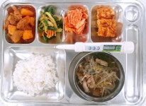 7월 14일 (목) 점심 급식사진 :: 급식 소식 :: 고명중학교 고명중학교 :: 급식 소식 :: 7월 14일 (목) 점심 급식사진