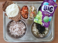 7월 18일 (월) 점심 급식사진 :: 급식 소식 :: 안곡중학교 안곡중학교 :: 급식 소식 :: 7월 18일 (월) 점심 급식사진