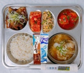 8월 18일 (목) 점심 급식사진 :: 급식 소식 :: 이화여자대학교사범대학부속이화금란고등학교 이화여자대학교사범대학부속이화금란고등학교... 
