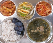 8월 23일 (화) 점심 급식사진 :: 급식 소식 :: 손곡초등학교 손곡초등학교 :: 급식 소식 :: 8월 23일 (화) 점심 급식사진