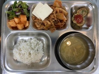 8월 23일 (화) 점심 급식사진 :: 급식 소식 :: 언남고등학교 언남고등학교 :: 급식 소식 :: 8월 23일 (화) 점심 급식사진