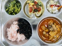 8월 26일 (금) 점심 급식사진 :: 급식 소식 :: 지동초등학교 지동초등학교 :: 급식 소식 :: 8월 26일 (금) 점심 급식사진