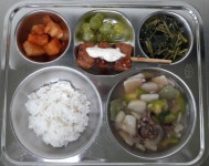 8월 29일 (월) 점심 급식사진 :: 급식 소식 :: 솔개초등학교 솔개초등학교 :: 급식 소식 :: 8월 29일 (월) 점심 급식사진