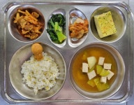 군산아리울초등학교 :: 급식 소식 :: 2022년 8월 30일