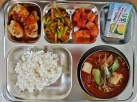 9월 5일 (월) 점심 급식사진 :: 급식 소식 :: 향일고등학교 향일고등학교 :: 급식 소식 :: 9월 5일 (월) 점심 급식사진