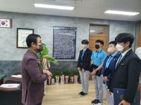 상장(표창장) 및 장학증서 수여식 (9월 15일) :: 공지사항 :: 제물포고등학교 제물포고등학교 :: 공지사항 :: 상장(표창장) 및 장학증서 수여식... 
