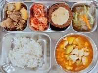 9월 23일 (금) 점심 급식사진 :: 급식 소식 :: 영등포여자고등학교 영등포여자고등학교 :: 급식 소식 :: 9월 23일 (금) 점심 급식사진