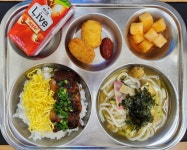 9월 28일 (수) 점심 급식사진 :: 급식 소식 :: 용현중학교 용현중학교 :: 급식 소식 :: 9월 28일 (수) 점심 급식사진
