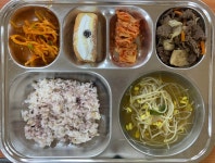 10월 7일 (금) 점심 급식사진 :: 급식소식 :: 성은학교 성은학교 :: 급식소식 :: 10월 7일 (금) 점심 급식사진