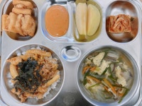 10월 14일 (금) 점심 급식사진 :: 급식 소식 :: 해운대여자중학교 해운대여자중학교 :: 급식 소식 :: 10월 14일 (금) 점심 급식사진