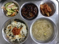 10월 14일 (금) 점심 급식사진 :: 급식 소식 :: 정왕고등학교 정왕고등학교 :: 급식 소식 :: 10월 14일 (금) 점심 급식사진