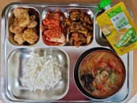 11월 29일 (화) 점심 급식사진 :: 급식 소식 :: 향일고등학교 향일고등학교 :: 급식 소식 :: 11월 29일 (화) 점심 급식사진