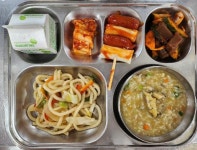 11월 30일 (수) 점심 급식사진 :: 급식 소식 :: 대마초등학교 대마초등학교 :: 급식 소식 :: 11월 30일 (수) 점심 급식사진