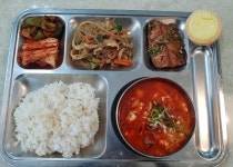 12월 6일 (화) 점심 급식사진 :: 급식 소식 :: 태성고등학교 태성고등학교 :: 급식 소식 :: 12월 6일 (화) 점심 급식사진