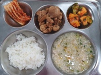 12월 8일 (목) 점심 급식사진 :: 급식 소식 :: 명륜여자중학교 명륜여자중학교 :: 급식 소식 :: 12월 8일 (목) 점심 급식사진