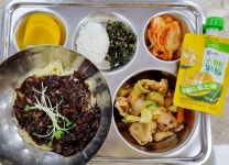 12월 13일 (화) 점심 급식사진 :: 급식 소식 :: 신탄진고등학교 신탄진고등학교 :: 급식 소식 :: 12월 13일 (화) 점심 급식사진