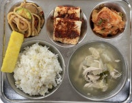 12월 13일 (화) 점심 급식사진 :: 급식 소식 :: 흥진중학교 흥진중학교 :: 급식 소식 :: 12월 13일 (화) 점심 급식사진