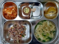 12월 21일 (수) 점심 급식사진 :: 급식 소식 :: 서울금산초등학교 서울금산초등학교 :: 급식 소식 :: 12월 21일 (수) 점심 급식사진