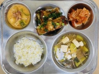 12월 26일 (월) 점심 급식사진 :: 급식 소식 :: 행신중학교 행신중학교 :: 급식 소식 :: 12월 26일 (월) 점심 급식사진