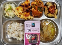 12월29일 학교급식 사진 :: 급식 소식 :: 매호중학교 매호중학교 :: 급식 소식 :: 12월29일 학교급식 사진