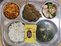 12월 29일 (목) 점심 급식사진 :: 급식 소식 :: 초당중학교 초당중학교 :: 급식 소식 :: 12월 29일 (목) 점심 급식사진