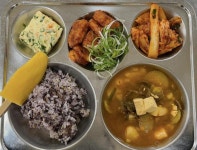 12월 26일 (월) 점심 급식사진 :: 급식 소식 :: 흥진중학교 흥진중학교 :: 급식 소식 :: 12월 26일 (월) 점심 급식사진