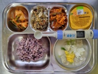 2월3일식단사진 :: 급식 소식 :: 대구효명초등학교 대구효명초등학교 :: 급식 소식 :: 2월3일식단사진