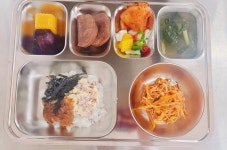 3월 17일 (금) 점심 급식사진 :: 급식 소식 :: 서라벌여자중학교 서라벌여자중학교 :: 급식 소식 :: 3월 17일 (금) 점심 급식사진