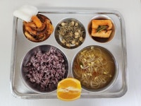 3월 21일 (화) 점심 급식사진 :: 급식 소식 :: 상원여자중학교 상원여자중학교 :: 급식 소식 :: 3월 21일 (화) 점심 급식사진