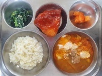 3월 23일 (목) 점심 급식사진 :: 급식 소식 :: 신명여자고등학교 신명여자고등학교 :: 급식 소식 :: 3월 23일 (목) 점심 급식사진