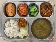4월 13일 (목) 점심 급식사진 :: 급식 소식 :: 부곡여자중학교 부곡여자중학교 :: 급식 소식 :: 4월 13일 (목) 점심 급식사진