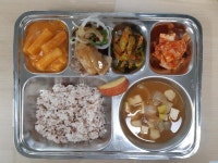 5월 8일 (월) 점심 급식사진 :: 급식 소식 :: 인천만수고등학교 인천만수고등학교 :: 급식 소식 :: 5월 8일 (월) 점심 급식사진