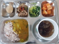 5월17일 급식사진 :: 급식 소식 :: 남춘천여자중학교 남춘천여자중학교 :: 급식 소식 :: 5월17일 급식사진