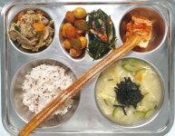 5월 22일 (월) 점심 급식사진 :: 급식 소식 :: 부산내성중학교 부산내성중학교 :: 급식 소식 :: 5월 22일 (월) 점심 급식사진