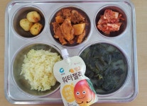 2023년 7월 3일(월)/ 식단 및 식재료 사진 :: 급식 소식 :: 대전관저중학교 대전관저중학교 :: 급식 소식 :: 2023년 7월 3일(월)/ 식단 및 식재료... 