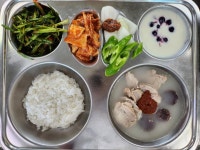 7월 4일 (화) 점심 급식사진 :: 급식 소식 :: 이사벨고등학교 이사벨고등학교 :: 급식 소식 :: 7월 4일 (화) 점심 급식사진