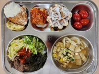 7월 7일 (금) 점심 급식사진 :: 급식 소식 :: 경산여자중학교 경산여자중학교 :: 급식 소식 :: 7월 7일 (금) 점심 급식사진
