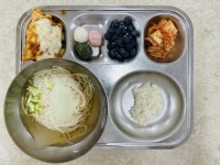 2023. 7. 12. 수요일 식단 :: 급식 소식 :: 경포중학교 경포중학교 :: 급식 소식 :: 2023. 7. 12. 수요일 식단
