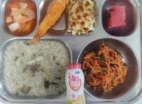 7월 12일 (수) 점심 급식사진 :: 급식 소식 :: 서울우신초등학교 서울우신초등학교 :: 급식 소식 :: 7월 12일 (수) 점심 급식사진